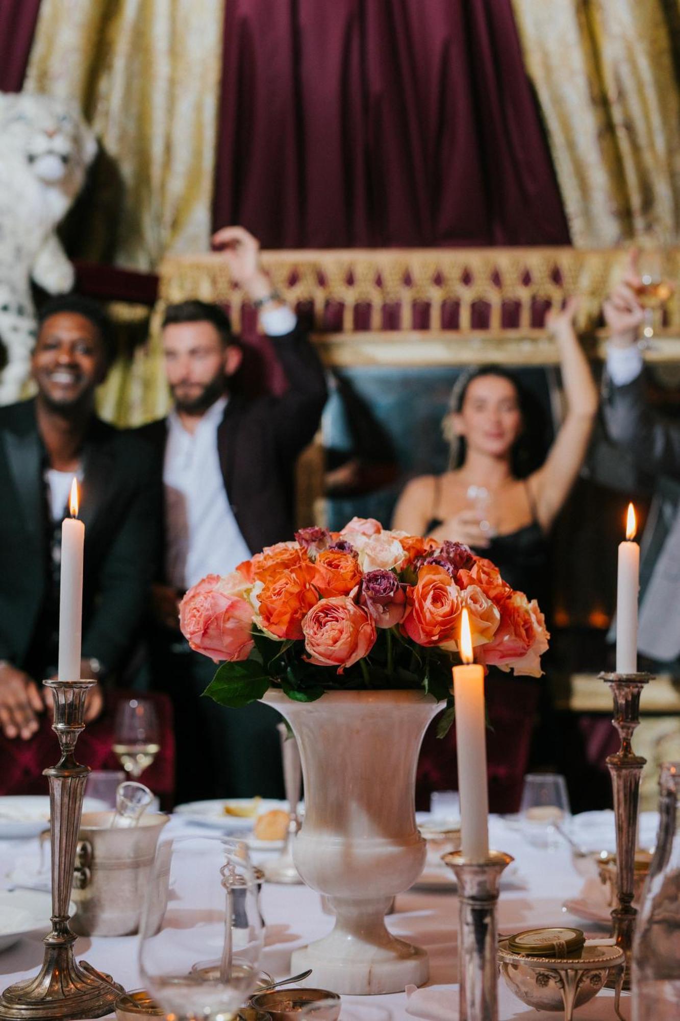 Delano Dubai At Bluewaters Hotel Ngoại thất bức ảnh A wedding party